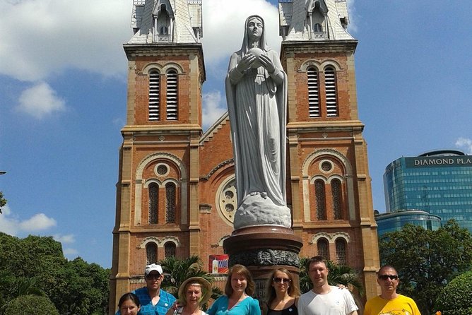 1-Day Ho Chi Minh City & Cu Chi Tunnels-Deluxe Group Of 10 Max - The ride to Ben Duoc Cu Chi Tunnels (and why timing matters)