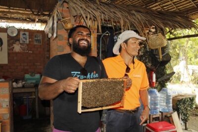 1-Day Mekong Delta Cai Rang Floating Market-Ancient House-Pancake - Cai Rang Floating Market: What You’ll See From the Water