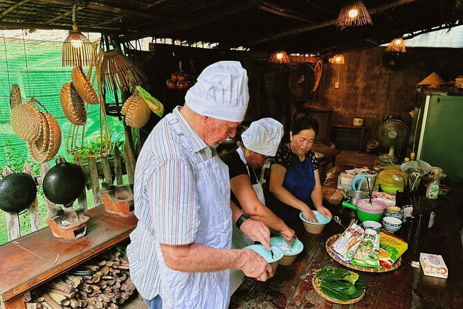 1 hour Egg Coffee Cooking Class with Snack and Local Instructor - DIY Time: Making Egg Coffee Step by Step