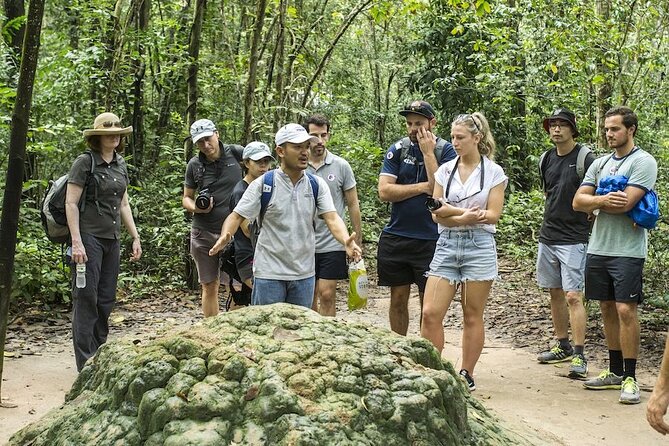 9-Day Itinerary Vietnam | Discover Vietnam from South to North - Ho Chi Minh City in a single flow: Independence Palace, Notre Dame, Central Post Office, War Remnants, Cu Chi