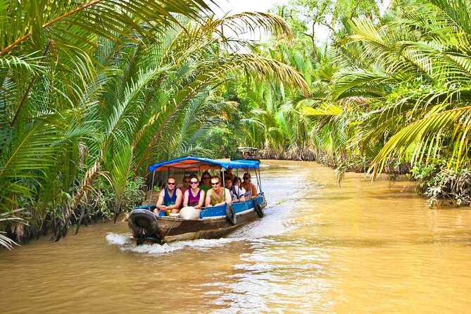 Bassac Mekong Delta Cruise 2Days - 1Night - Getting to Cai Be: transfers and the noon boarding rhythm