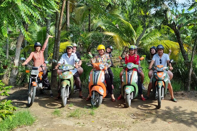 Ben Tre: Scooter, Culture, Sailboat and Mekong Food (Half Day) - The sailboat cruise on the Mekong tributary and quiet canal