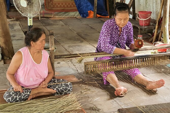 Ben Tre: Scooter, Culture, Sailboat and Mekong Food (Half Day) - What you actually get to eat (and how it avoids the restaurant script)