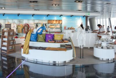 Bitexco Financial Tower: Saigon Sky Deck - Fast Track Ticket - Fast Track value: getting to the 49th floor quickly