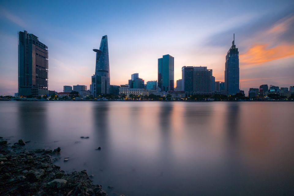 Bitexco Financial Tower: Saigon Sky Deck - Fast Track Ticket - Included vs not included: what you should budget for