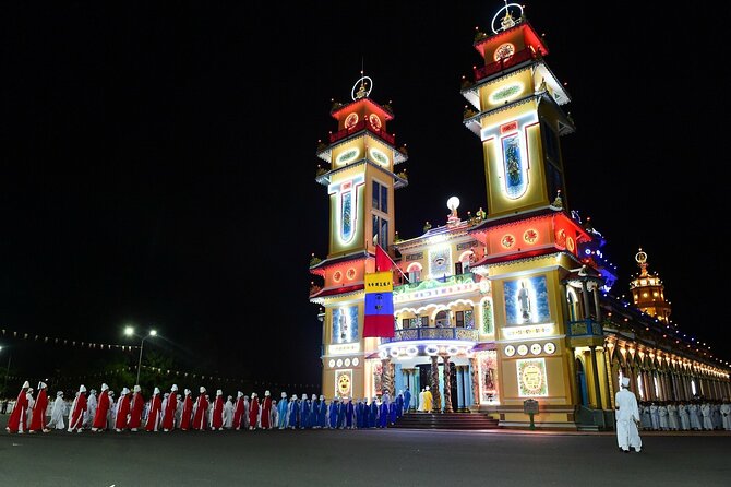 Black Virgin Peak, Cu Chi Tunnels & Cao Dai Temple - Private Tour - Cu Chi Tunnels: Film, Underground Rooms, and the Reality Check