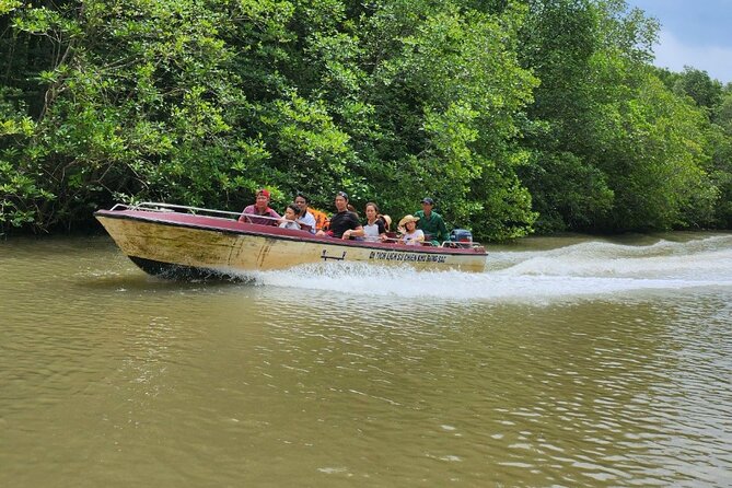 Can Gio Mangrove Forest 1 day tour - Guide Quality and Group Size: The Human Factor That Makes or Breaks the Day