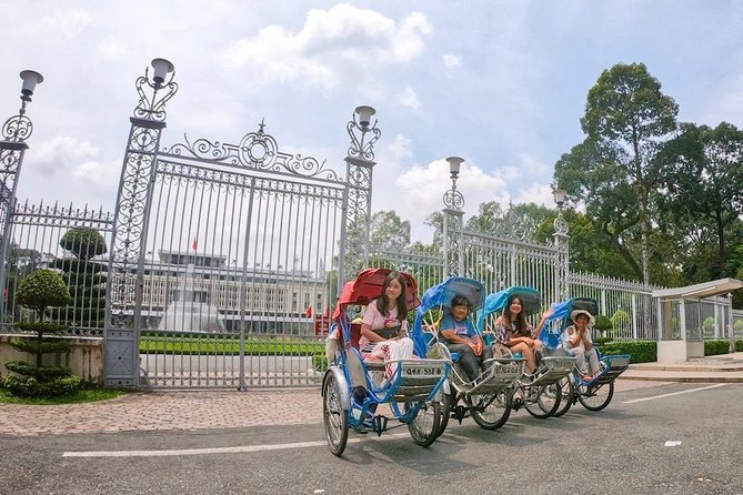 Chef Vu Cooking Class Plus Market Trip in Saigon Center (Pick up by Cyclo) - Practical logistics: what to know before you go
