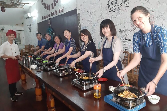 Chef Vu Cooking Class Plus Market Trip in Saigon Center (Pick up by Cyclo) - Who should book this, and who should think twice