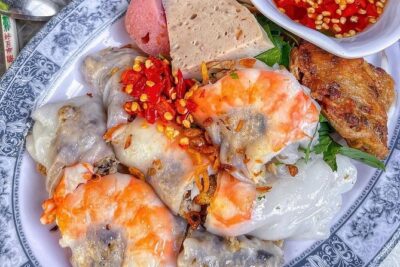 Committed Non-Touristy Saigon Street Food Tour By Scooters/Car - The 10 dishes you’ll eat (and what makes each one work)