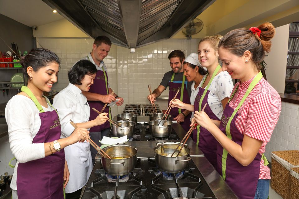 Cooking Class with Ben Thanh Market visit - The 3-course meal: eating with context, not just for the photos