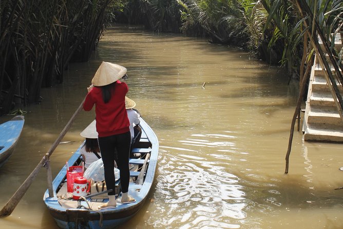 Cu Chi Tunnels and Mekong Delta 1 Day From Ho Chi Minh City - Củ Chi Tunnels: traps, tunnels, and the reality of crawling