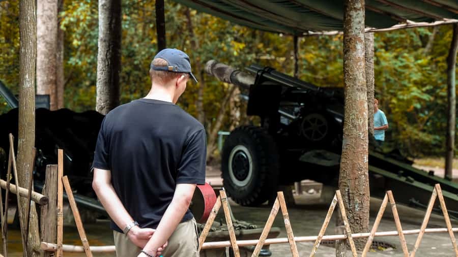 Cu Chi Tunnels Guided Tour: Vietnam War History Half-Day - The rest stops that keep the day humane (and the art break)