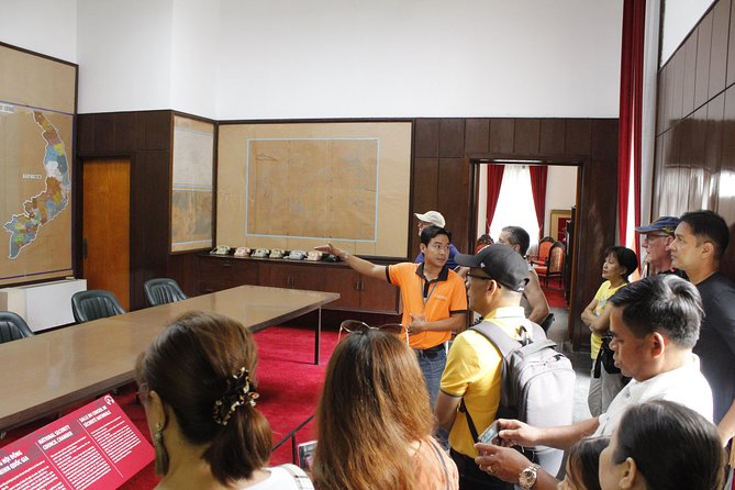 Cu Chi Tunnels - Tapioca & City Tour (6 Major Attractions) 1 day - Central Post Office: Postal Halls, Old Timelines