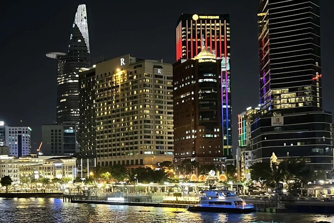 Dinner On Cruise In Ho Chi Minh City With Private Table - Night Views on the Saigon River: Best Times to Look, Best Ways to Frame Photos
