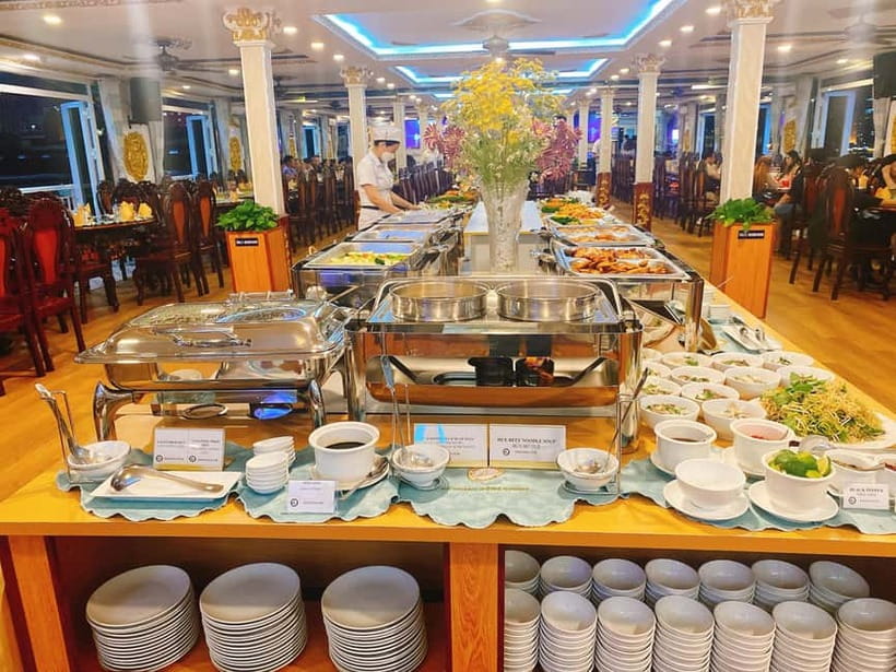 Experience Dinner On Luxury Cruise Along Saigon River - Who should book this dinner cruise, and who might not