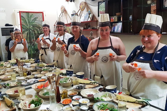 Experience half-day cooking class with market visit - Ben Thanh Market: your ingredient warm-up (and why it matters)