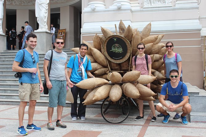 Explore Ho Chi Minh City Tour Half-day by Car - Pickup, Wi‑Fi, bottled water, and the extras that actually help