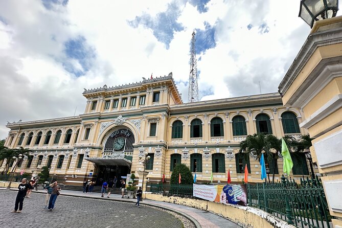[Free E-sim] Half Day Guided Tour in Ho Chi Minh City - Central Post Office: The European-Style Photo Stop That Sets the Tone