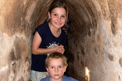 From Ho Chi Minh: Cu Chi Tunnels Half-Day History Tour with Guide - Lacquer workshop stop: a quick taste of Vietnamese craft