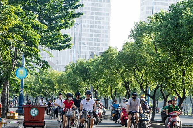 Half Day - Saigon Off-the-Beaten-Path - City Cycling Tour - District 4: street-food lanes after a rough past