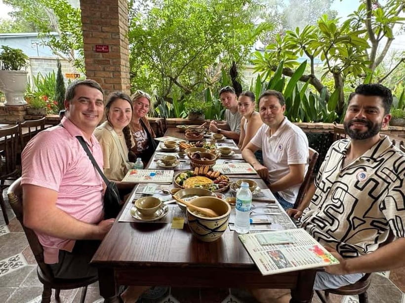 HCM City: Cu Chi Tunnels Guided Tour with Optional Shooting - Lunch and Food: What’s Included vs. What to Expect