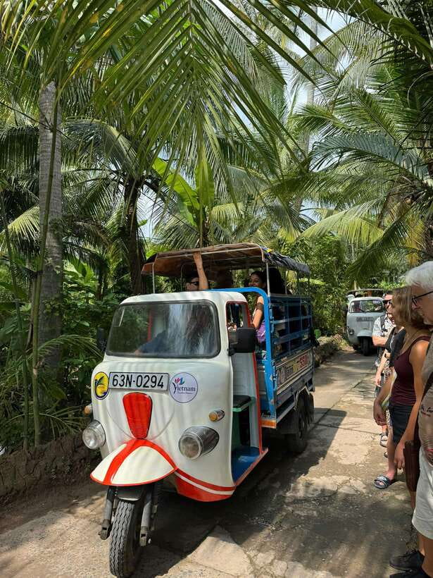HCM: Mekong Delta Islands Boat & Tuk-Tuk Tour with Tastings - Rowboat Canals in Tien Giang: Slow Boats, Real Pace