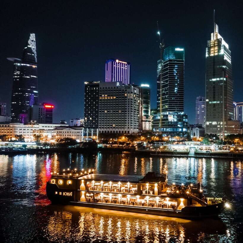 HCM: Saigon River Dinner Cruise - Dinner on Board: Buffet or Set Menu, Plus Live Music
