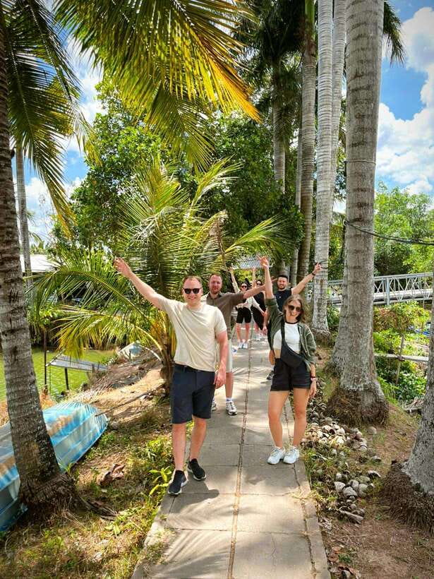 Ho Chi Minh: 1-Day Mekong Delta Tour-Floating Market & Islet - Pineapple on the boat: sweet fruit, direct prep, no waiting around