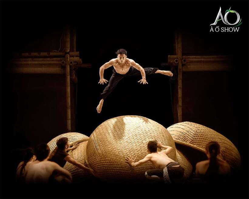 Ho Chi Minh: A O Show Bamboo Circus at Saigon Opera House - Where the show happens: Saigon Opera House in District 1