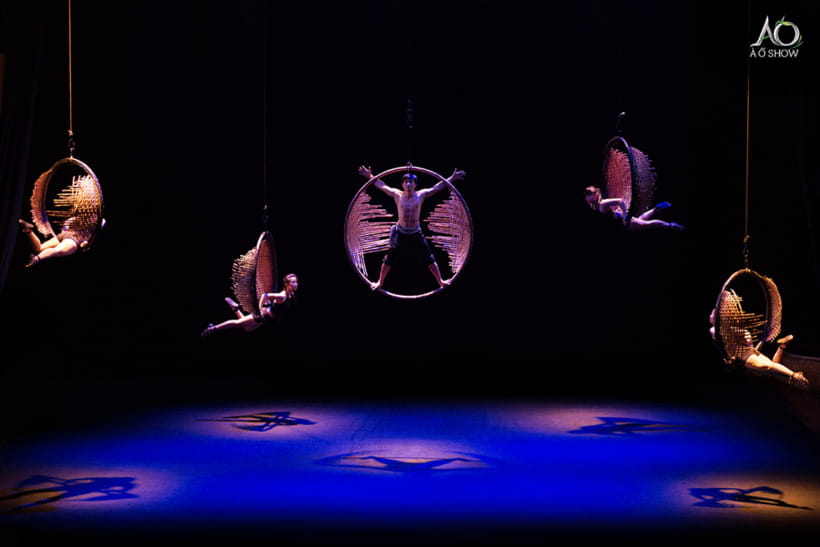 Ho Chi Minh: A O Show Bamboo Circus at Saigon Opera House - Your hour inside the theater: arrival, seats, and what the pre-show often includes