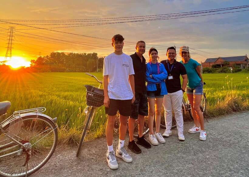 Ho Chi Minh City: 2-Day Bike & Kayak Mekong Delta Tour - Ho Chi Minh City Pickup to Bến Lức – Mỹ Tho: Your Morning Gets a Head Start