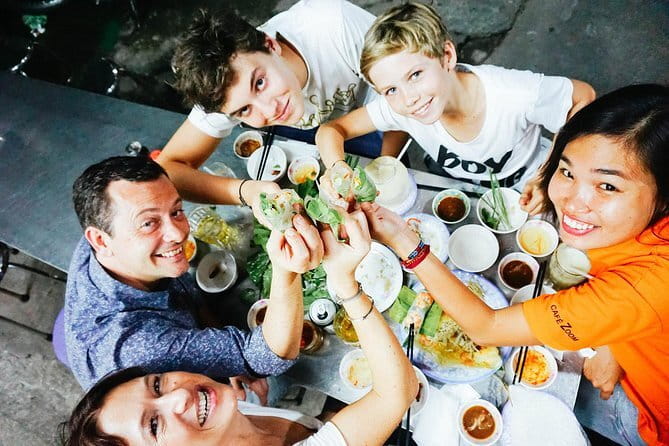Ho Chi Minh City Food Tour with 8+ Authentic Local Tastings - What to Wear, What to Bring, and How to Prep