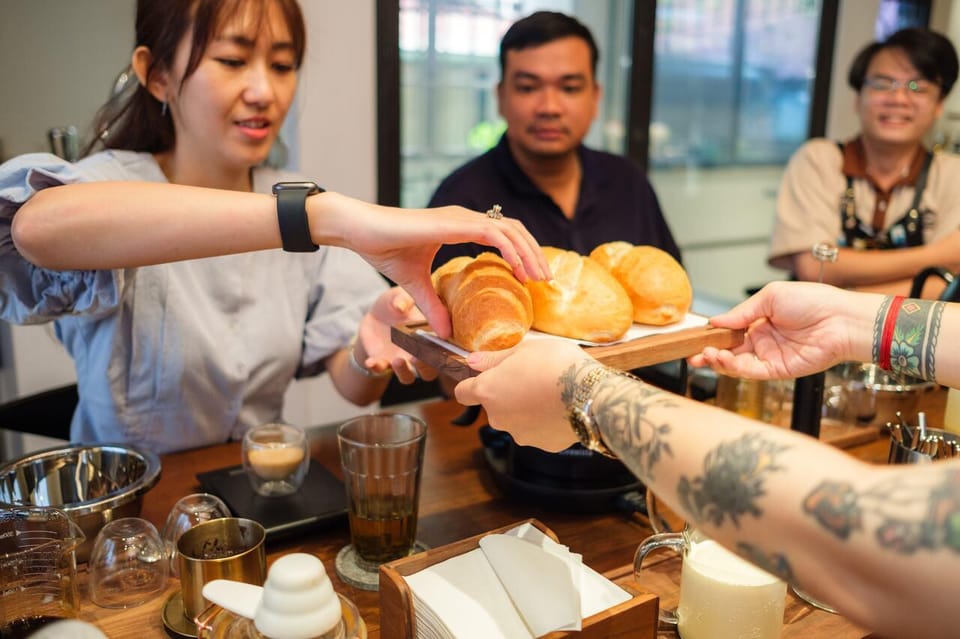 Ho Chi Minh City: Fun and Easy Coffee Workshop for Beginners - The Bánh Mì Pairing: How to Dip Bread into Coffee