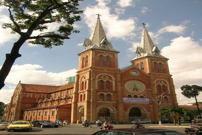 Ho Chi Minh City Half-Day Private Tour - Stop 4: Saigon Central Post Office (design you can feel)