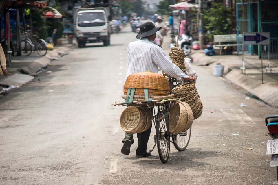 Ho Chi Minh City: Mekong Delta Full-Day Speedboat Tour - Lunch at a local pagoda or school: what you’ll eat