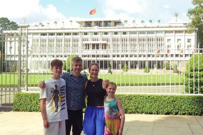 Ho Chi Minh City with Street Food Tour by Cyclo - Independence Palace to Nguyen Hue: sightseeing that works with the food