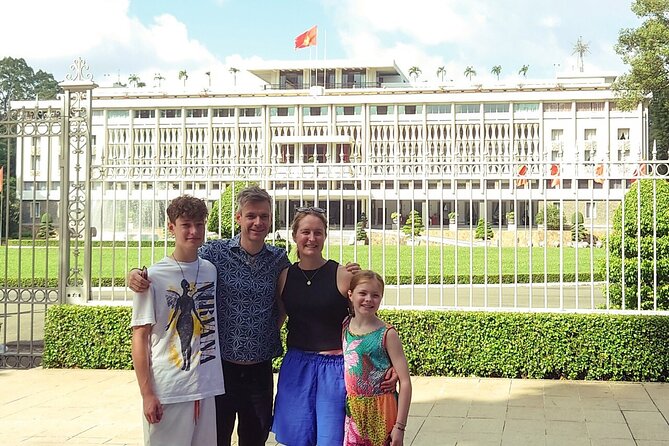 Ho Chi Minh City with Street Food Tour by Cyclo - Independence Palace to Nguyen Hue: sightseeing that works with the food