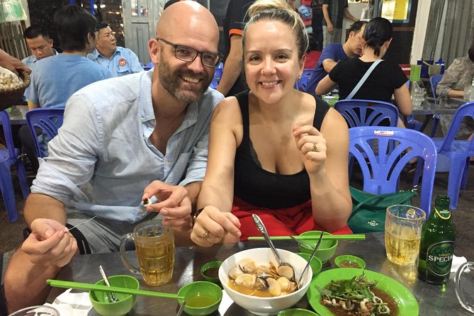 Ho Chi Minh City’s most delicious street food tour by motorbike - Phú Nhuận at night: watching how people eat, not just what they eat