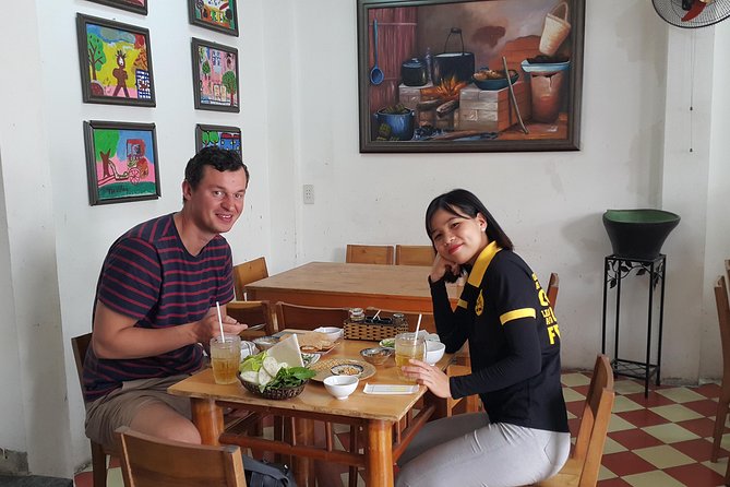 Ho Chi Minh City’s most delicious street food tour by motorbike - Guide style, personalization, and the Tina factor