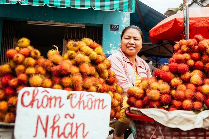 Ho Chi Minh: PRIVATE Off the Beaten Track Tour with a Local - Stop 2: Thien Hau Pagoda for a calmer cultural reset