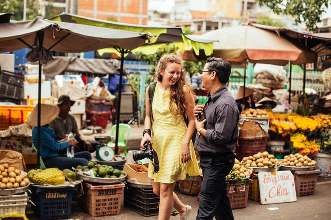 Ho Chi Minh: PRIVATE Off the Beaten Track Tour with a Local - The private guide factor: safety, pacing, and real conversations