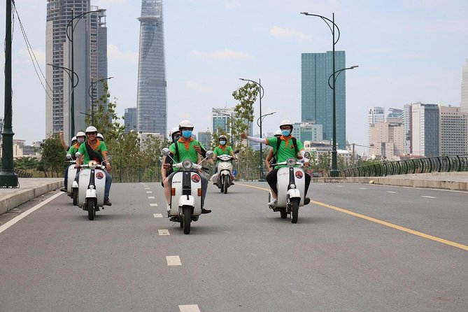 Ho Chi Minh Vespa City Tour 4,5 hours - Riding in Real Saigon Traffic: The Safety Feel and the Mental Game