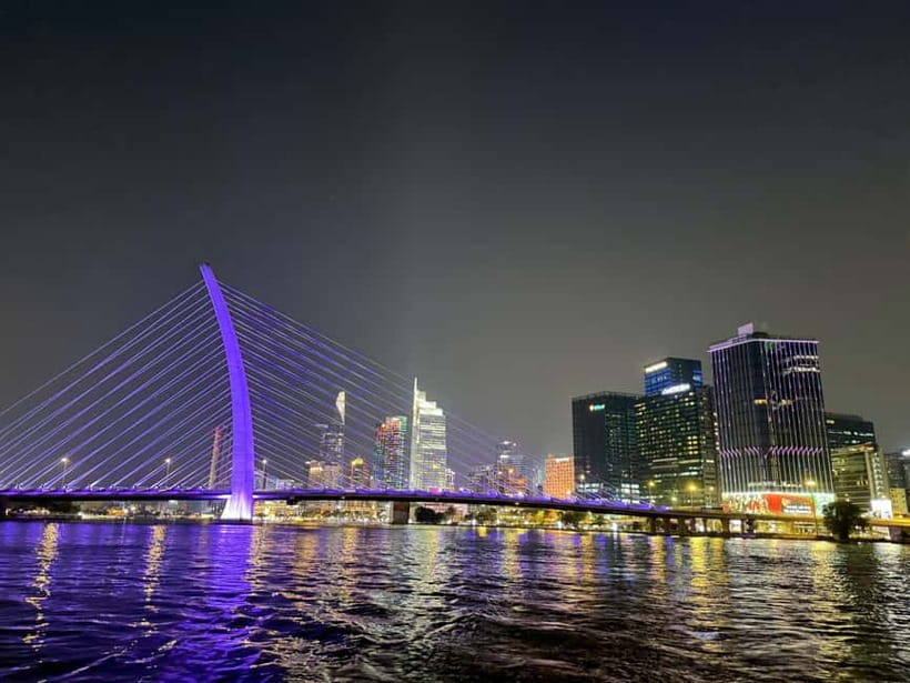 Lively Saigon River Sightseeing Cruise + Guided Walking Tour - Key Points You’ll Notice Right Away