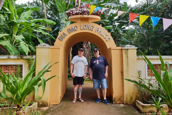 Long Tan and Nui Dat - Australian Battlefield one-day tour from Ho Chi Minh City - Guides make the difference: Hill Billy Jack, Dingo, and Chien