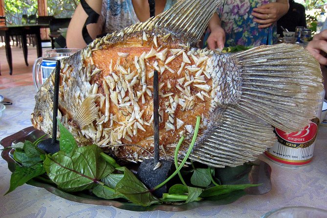 Mekong Delta 2-Day Tour: Floating Markets, Biking, Amazing Tour - Day 1: Ben Tre first—orchards, honey tea, and a slow cruise on the Tien River