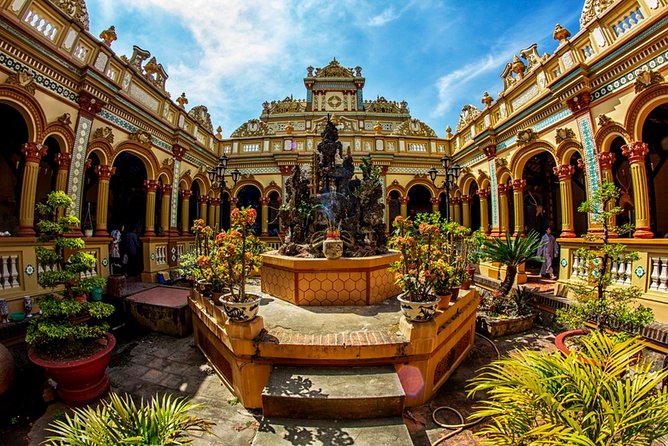 Mekong Delta Small Group Full Day Tour - Leaving Ho Chi Minh City: the Mekong day rhythm
