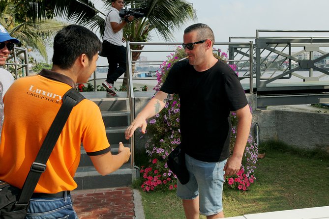 Private Cu Chi Tunnels tour by Luxury Speedboat - Speedboat Start on the Saigon River at 8:30