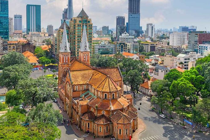 Private Ho Chi Minh City Tour Private Full day Guided Tour - Lunch at a Local Restaurant: Where the Day Feels Human
