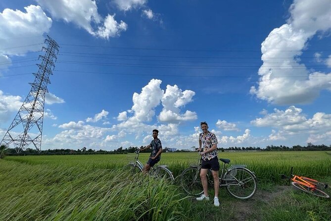 PRIVATE Mekong Delta 1 Day with Kayaking, Biking & Cooking - Ben Luc cooking class and Vietnamese-style BBQ lunch